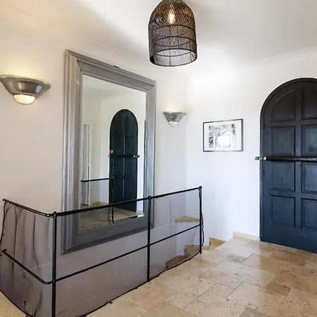 Villa Large 7 Bedrooms Near Beach, Sea View, Islands & Bay Of Cannes