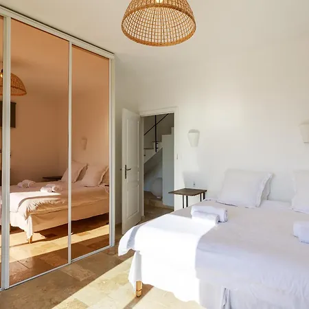 Large 7 Bedrooms Near Beach, Sea View, Islands & Bay Of Villa *