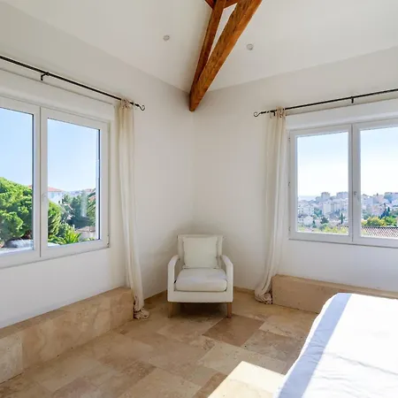 Villa Large 7 Bedrooms Near Beach, Sea View, Islands & Bay Of Cannes