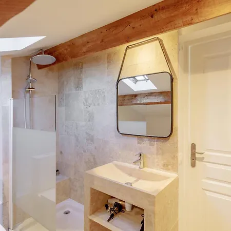 Large 7 Bedrooms Near Beach, Sea View, Islands & Bay Of