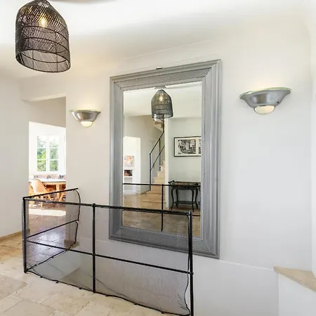 Large 7 Bedrooms Near Beach, Sea View, Islands & Bay Of * Cannes