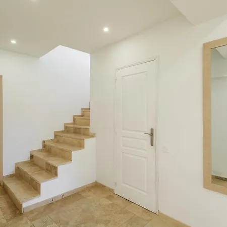 Large 7 Bedrooms Near Beach, Sea View, Islands & Bay Of