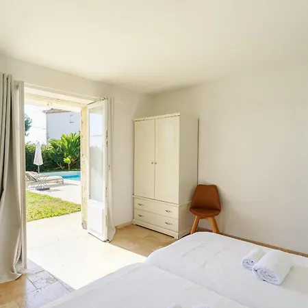 Large 7 Bedrooms Near Beach, Sea View, Islands & Bay Of