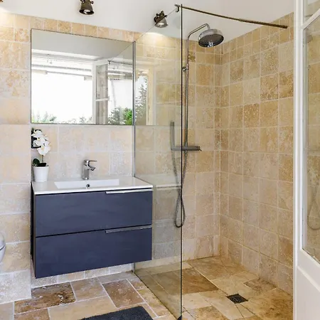 Large 7 Bedrooms Near Beach, Sea View, Islands & Bay Of Villa *