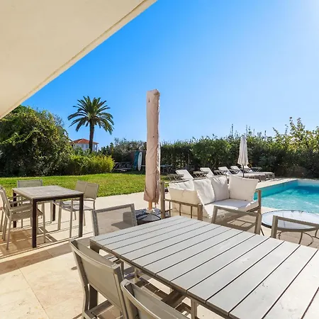 Large 7 Bedrooms Near Beach, Sea View, Islands & Bay Of Villa *